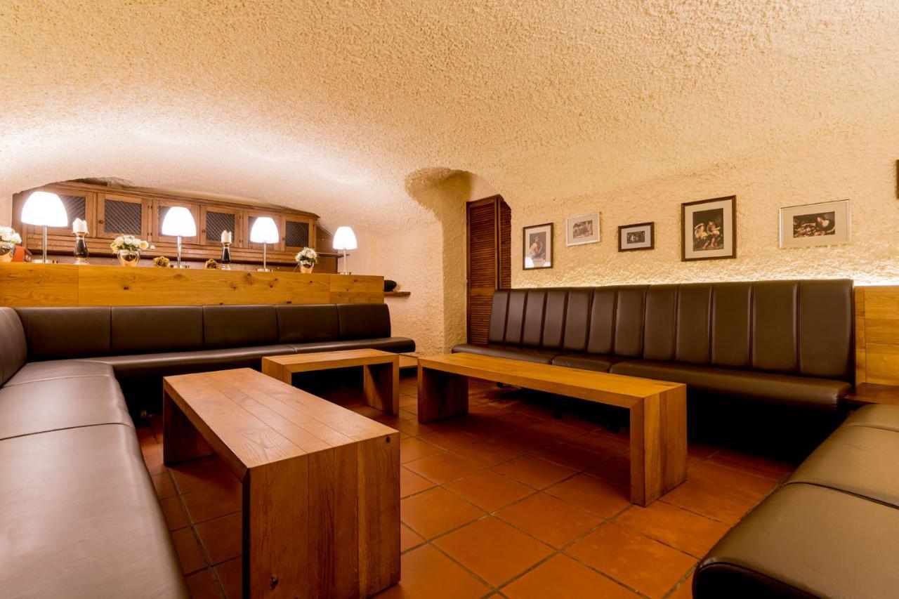 Hotel Bacchus Bensheim Bagian luar foto