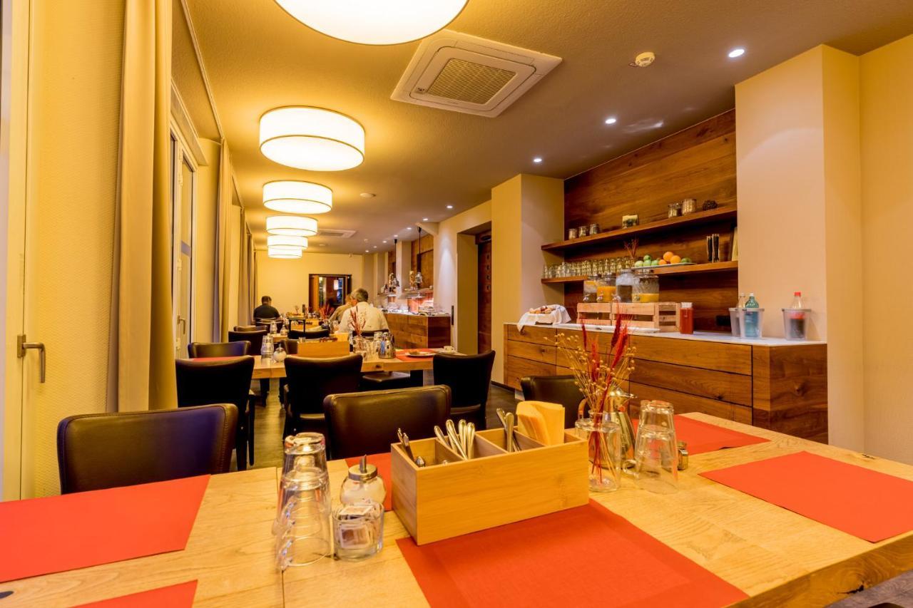 Hotel Bacchus Bensheim Bagian luar foto